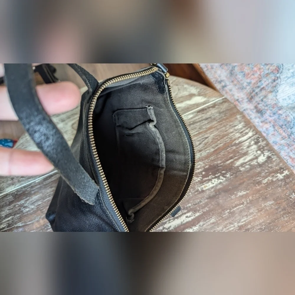 Madewell hobo bucket shoulder bag